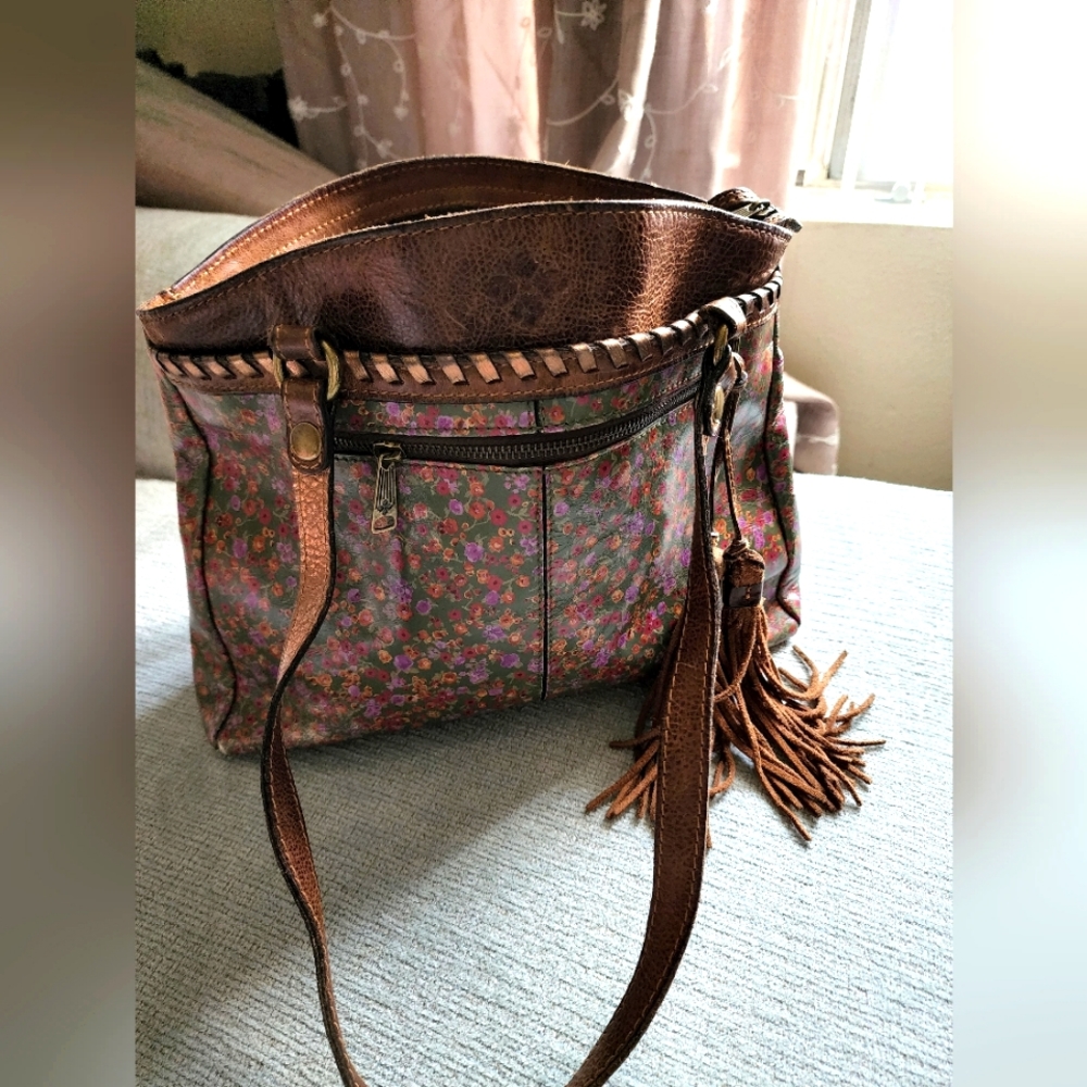 Patricia Nash gently used genuine leather shoulder bag with 2 straps